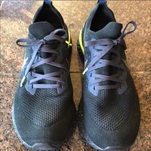 Nike epic react flyknit 2